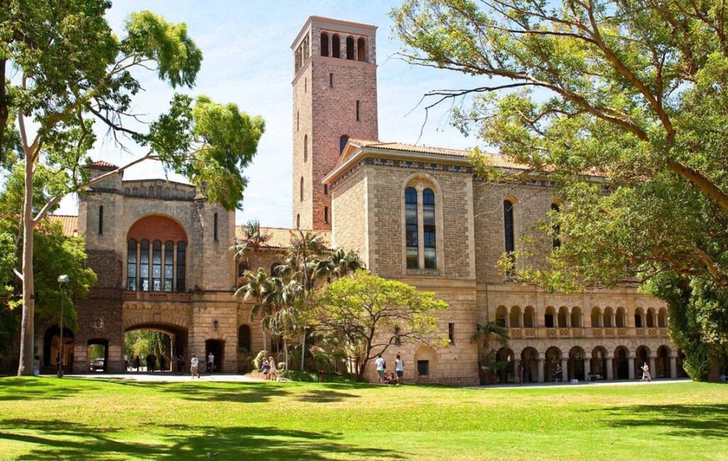 The University of Western Australia (UWA)